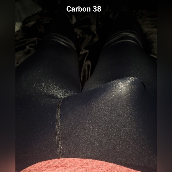 --- - Picture 6 of 16